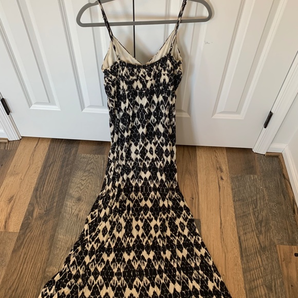 LOFT Maxi Patterned Dress - Picture 3 of 4